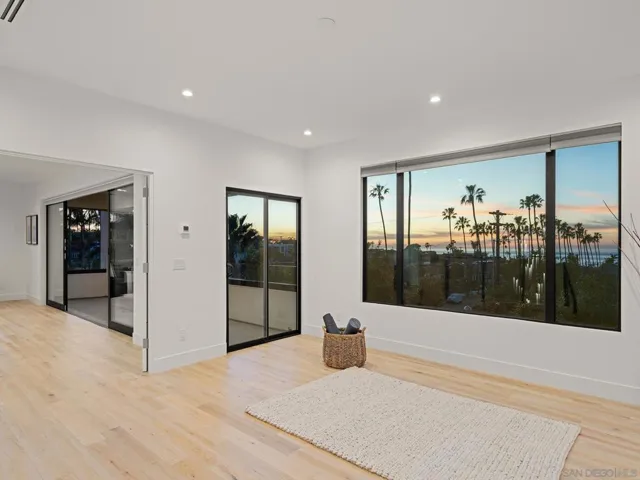 4386 Newport Ave, San Diego, California 92107