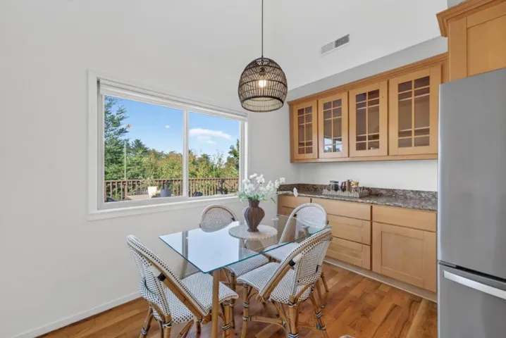 112 Alamo Avenue, Santa Cruz, California 95060