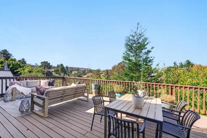 112 Alamo Avenue, Santa Cruz, California 95060