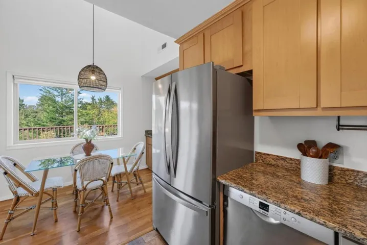 112 Alamo Avenue, Santa Cruz, California 95060