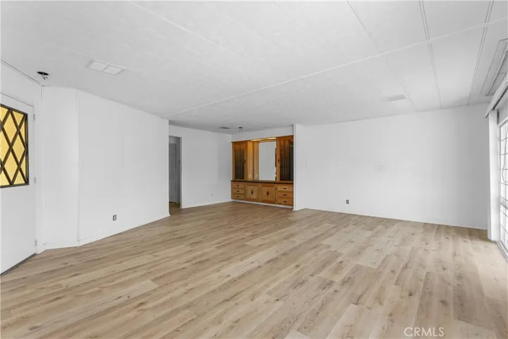 1290 Vista Grande, Hemet, California 92543