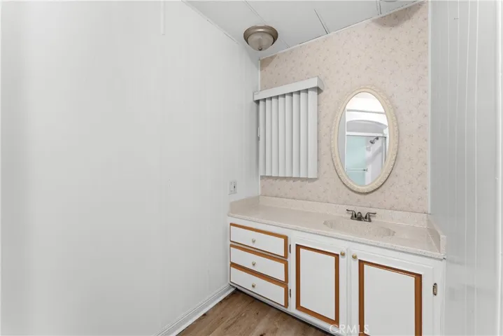 1290 Vista Grande, Hemet, California 92543