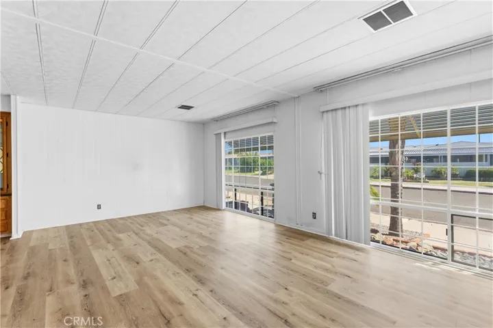 1290 Vista Grande, Hemet, California 92543
