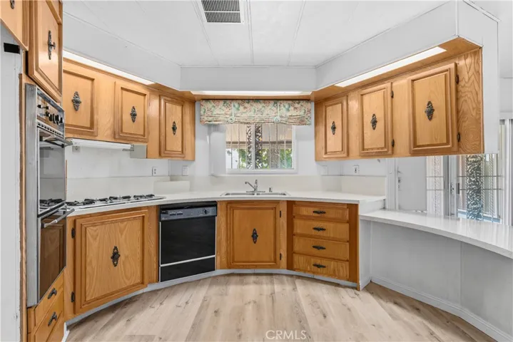 1290 Vista Grande, Hemet, California 92543