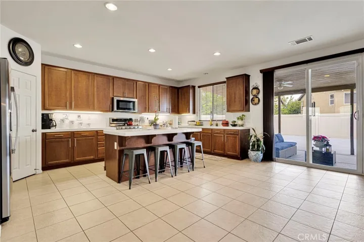 13311 Cartagena Street, Victorville, California 92392