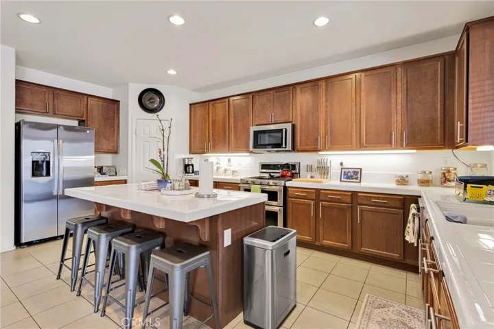 13311 Cartagena Street, Victorville, California 92392