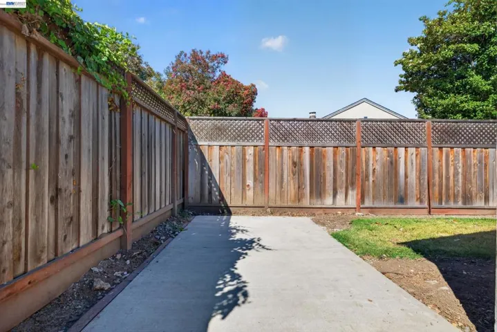 19515 Western Blvd, Hayward, California 94541