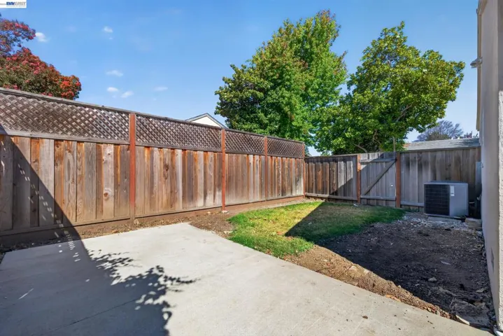 19515 Western Blvd, Hayward, California 94541