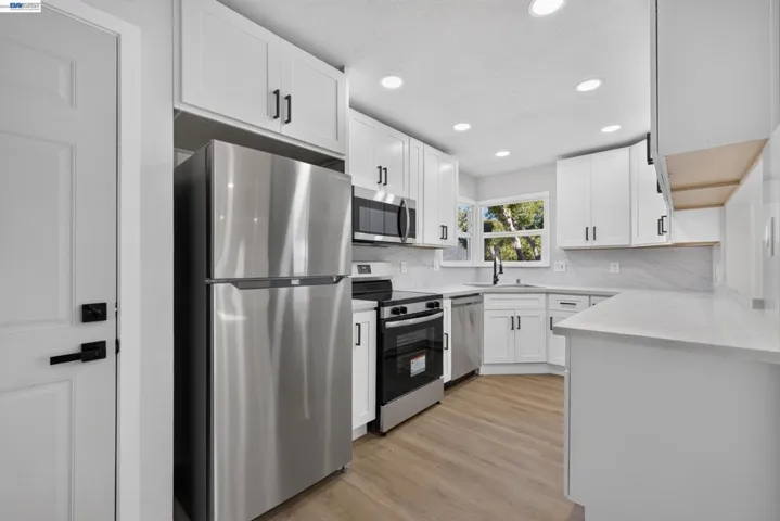 19515 Western Blvd, Hayward, California 94541