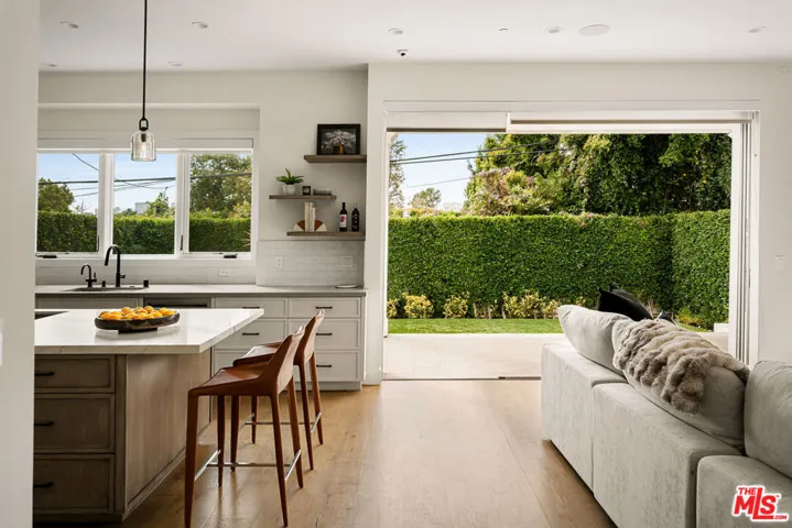2053 Kerwood Avenue, Los Angeles, California 90025
