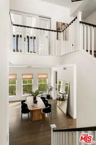 2053 Kerwood Avenue, Los Angeles, California 90025