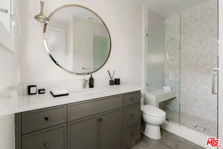 2053 Kerwood Avenue, Los Angeles, California 90025