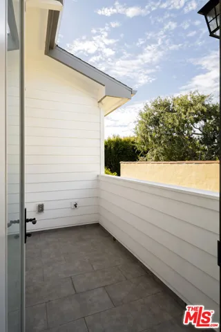 2053 Kerwood Avenue, Los Angeles, California 90025