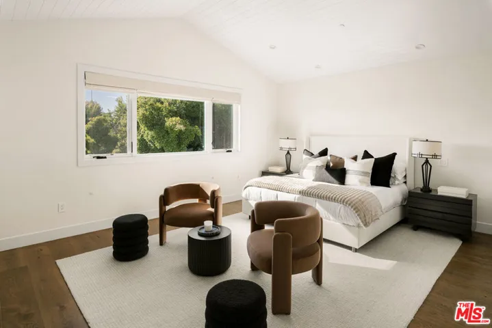 2053 Kerwood Avenue, Los Angeles, California 90025