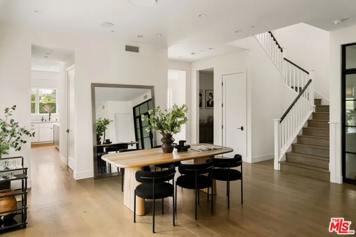 2053 Kerwood Avenue, Los Angeles, California 90025