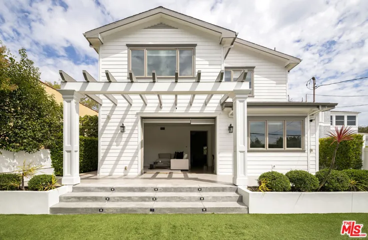2053 Kerwood Avenue, Los Angeles, California 90025