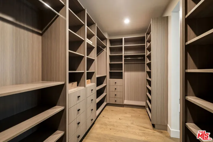 2053 Kerwood Avenue, Los Angeles, California 90025