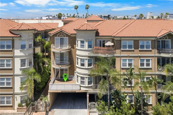 917 S New Hampshire 215, Los Angeles, California 90006