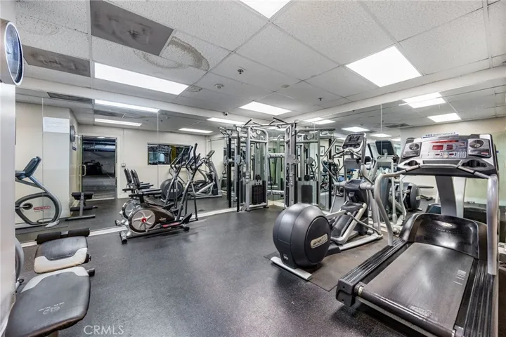 917 S New Hampshire 215, Los Angeles, California 90006