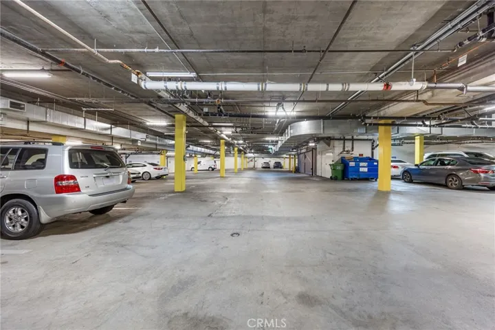 917 S New Hampshire 215, Los Angeles, California 90006