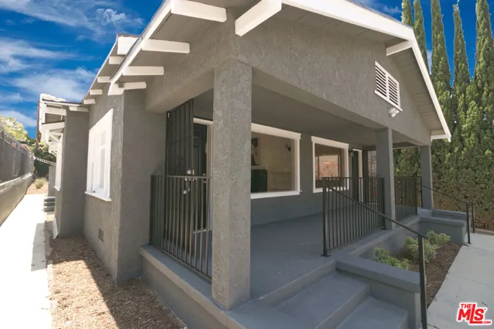 2510 S Bronson Avenue, Los Angeles, California 90018