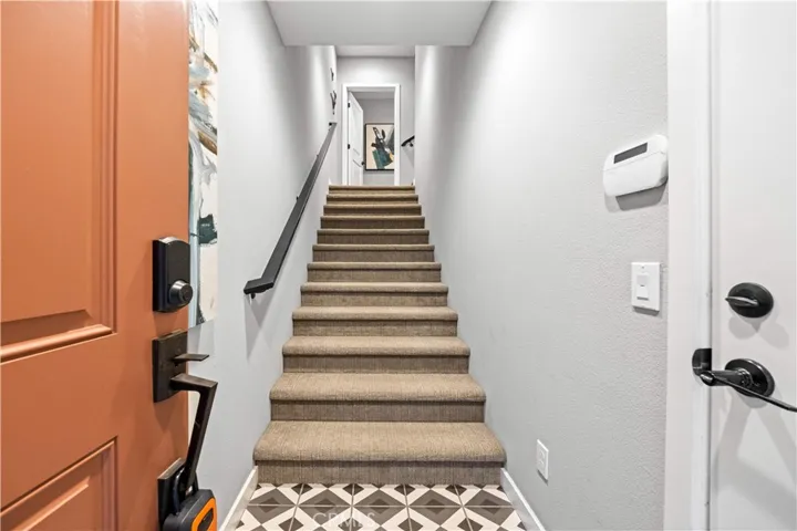 207 Winterbrook, Lake Forest, California 92610