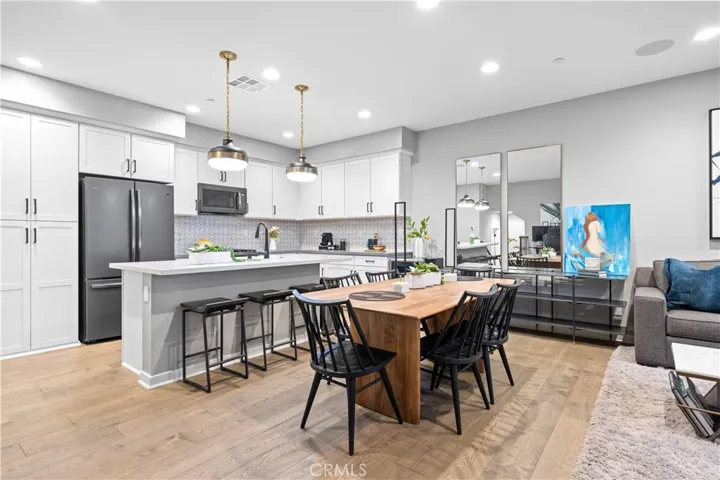 207 Winterbrook, Lake Forest, California 92610