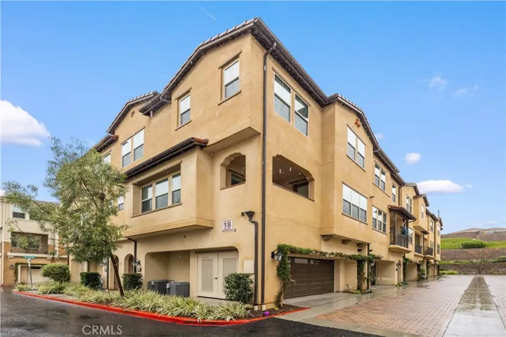 207 Winterbrook, Lake Forest, California 92610