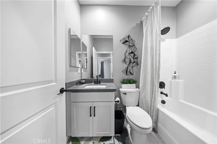 207 Winterbrook, Lake Forest, California 92610