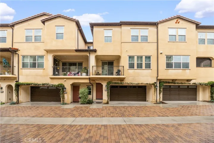 207 Winterbrook, Lake Forest, California 92610