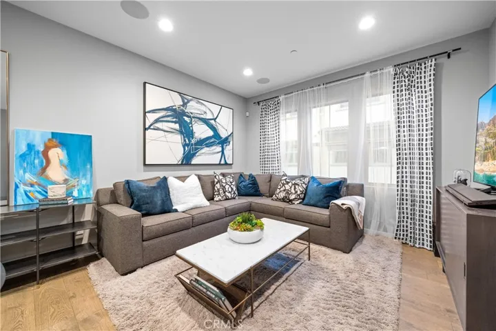 207 Winterbrook, Lake Forest, California 92610