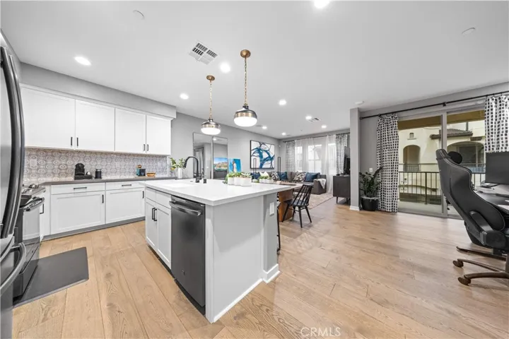 207 Winterbrook, Lake Forest, California 92610
