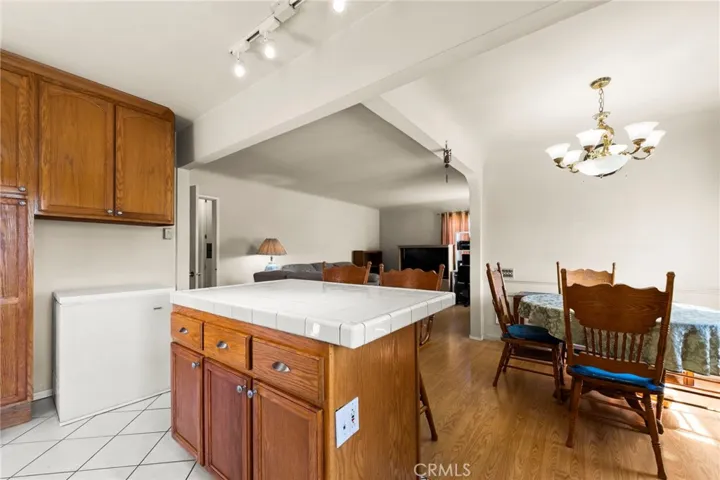 2725 Adriatic Avenue, Long Beach, California 90810
