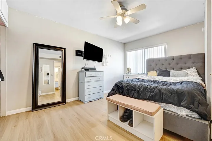 7301 Lennox Avenue D13, Van Nuys, California 91405
