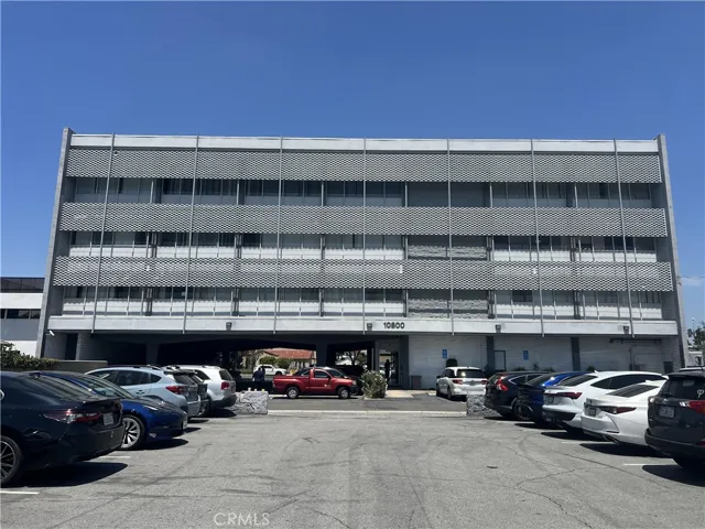 10800 Paramount Boulevard 406, Downey, California 90241