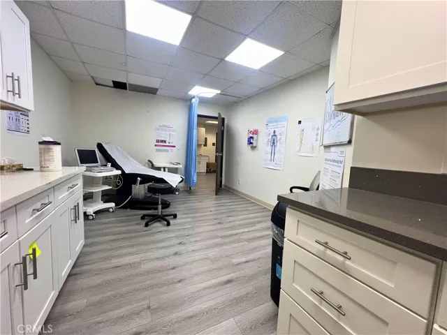 10800 Paramount Boulevard 406, Downey, California 90241