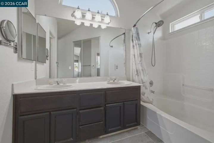 1029 Twinbridge Ct, Brentwood, California 94513