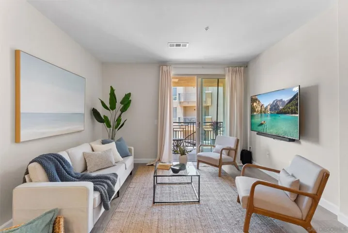 3877 Pell Place 307, San Diego, California 92130