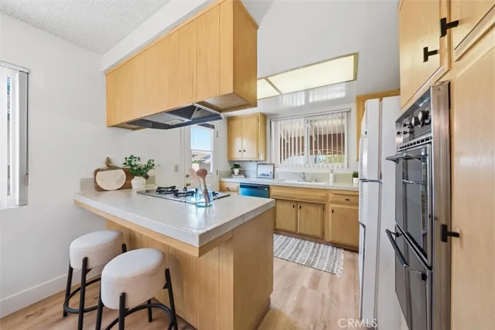 18216 Manhattan, Torrance, California 90504