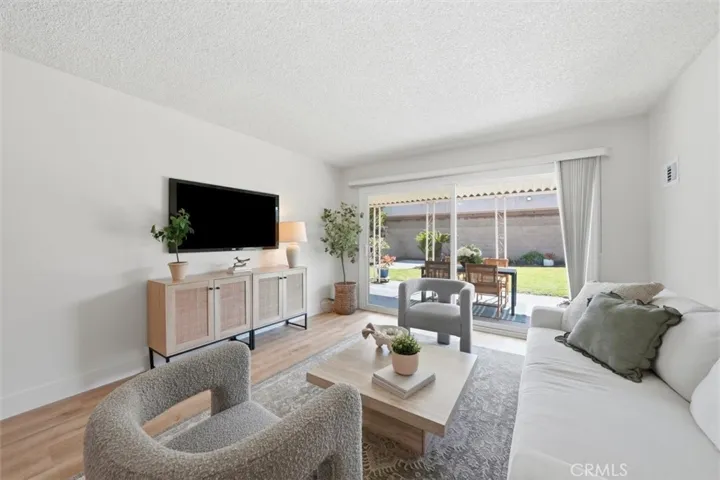 18216 Manhattan, Torrance, California 90504