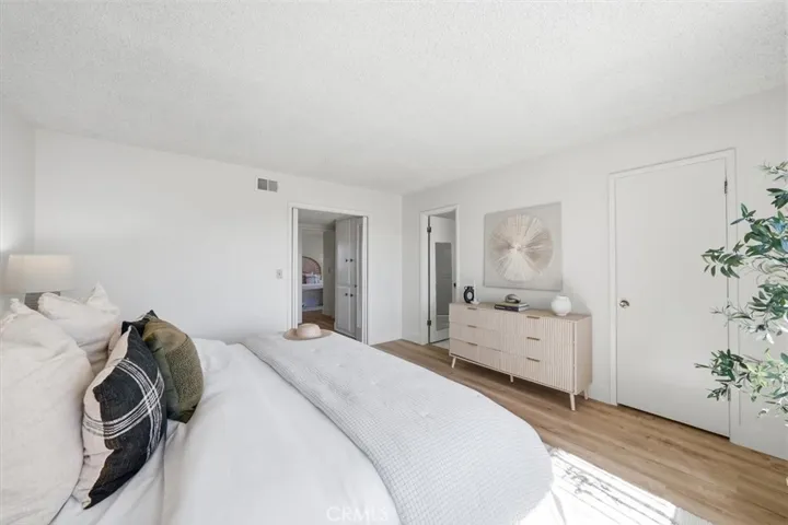 18216 Manhattan, Torrance, California 90504