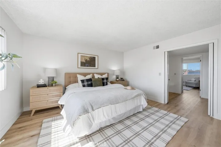 18216 Manhattan, Torrance, California 90504