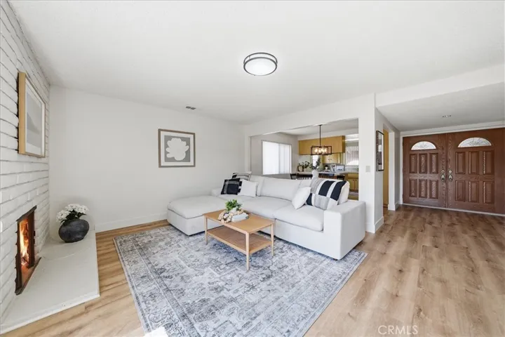 18216 Manhattan, Torrance, California 90504