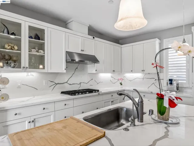 5030 Brook Valley Loop, San Jose, California 95136
