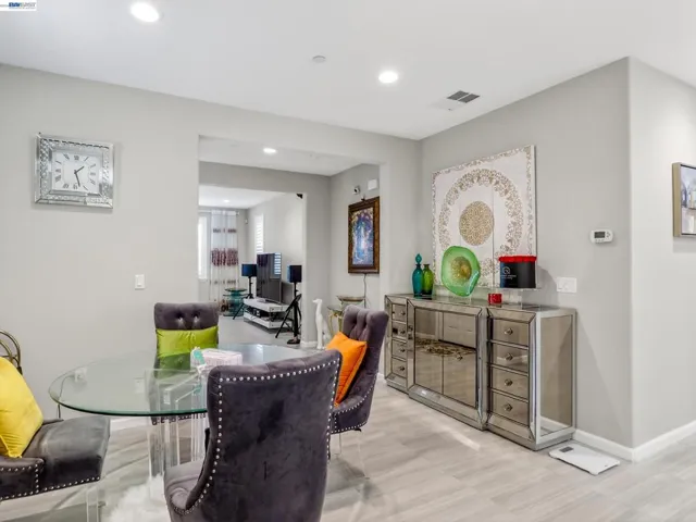 5030 Brook Valley Loop, San Jose, California 95136