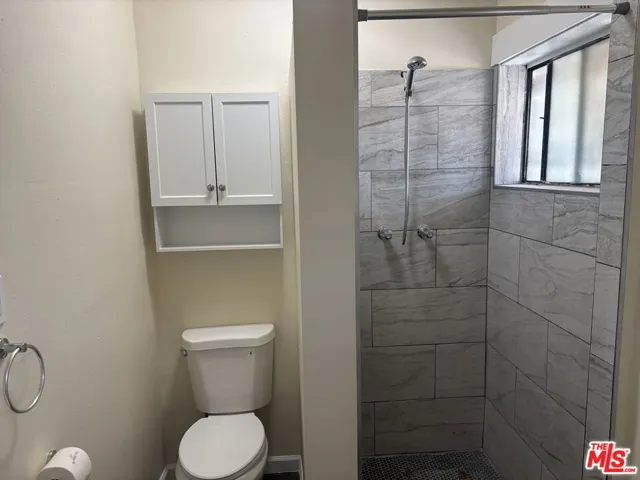 New On Suite Bath 2