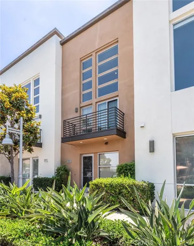 1540 W Artesia, Gardena, California 90248