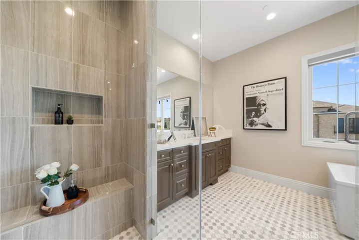 57 Kite, Irvine, California 92618