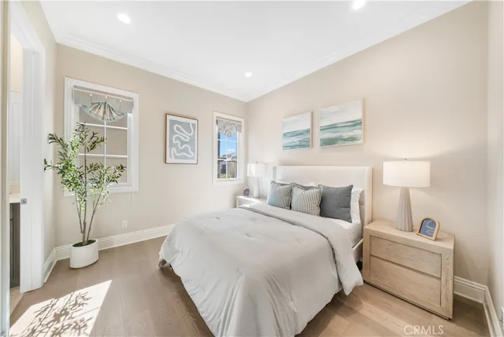 57 Kite, Irvine, California 92618