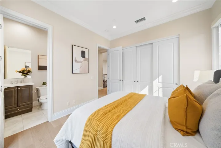 57 Kite, Irvine, California 92618
